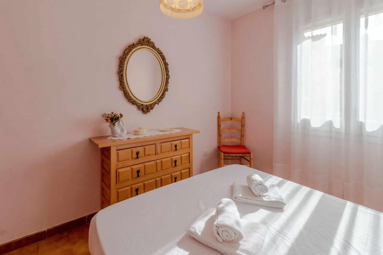 Grifeu 17 Apartamento Al Lado De La Playa Llanca 0*,